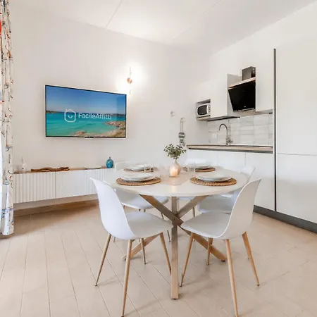 La Pelosa Casa Carla Holiday home